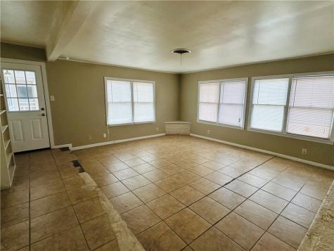 1803 Newell Street Alice TX 78332