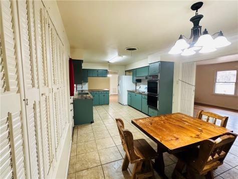 1803 Newell Street Alice TX 78332