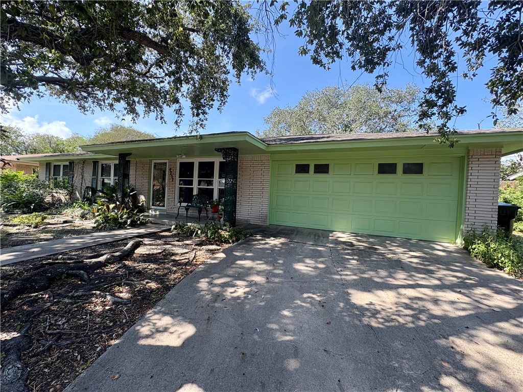 4237 Dody Street Corpus Christi TX 78411