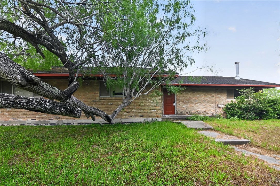 2649 Linn Street Corpus Christi TX 78410