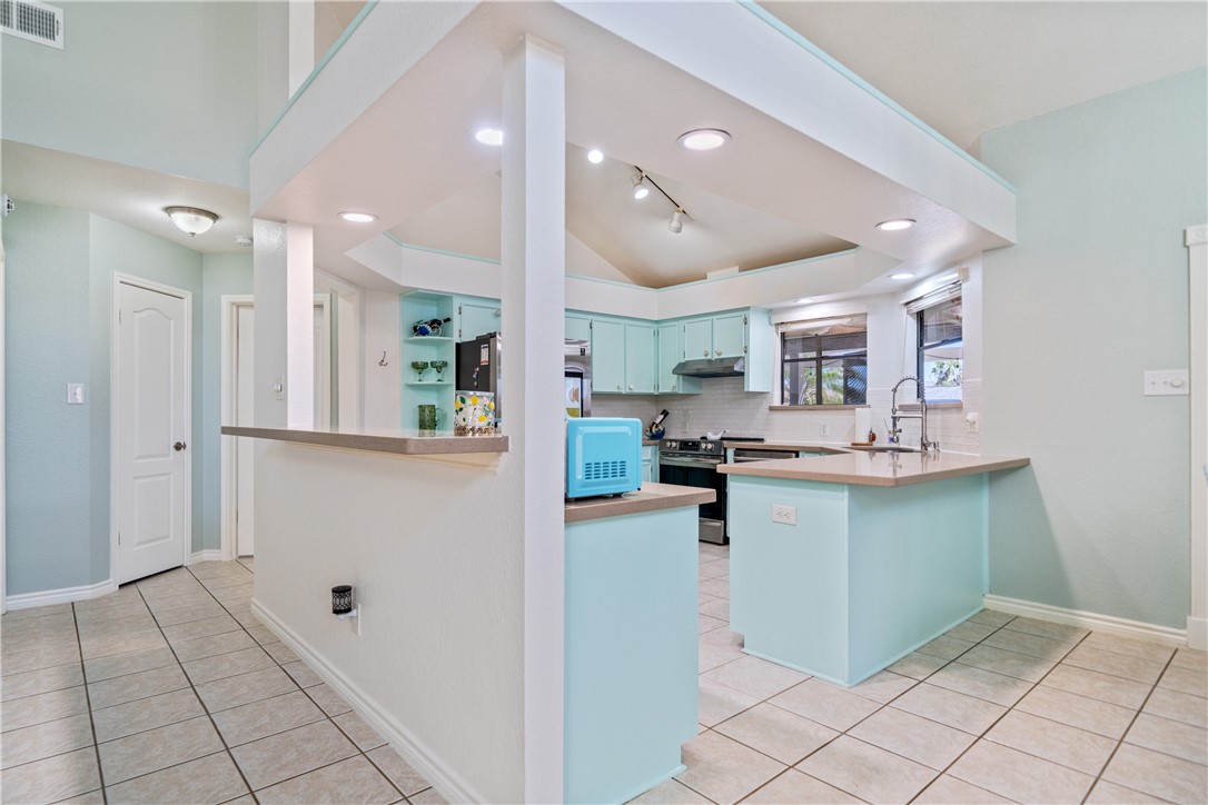 13825 Topsail Street Corpus Christi TX 78418