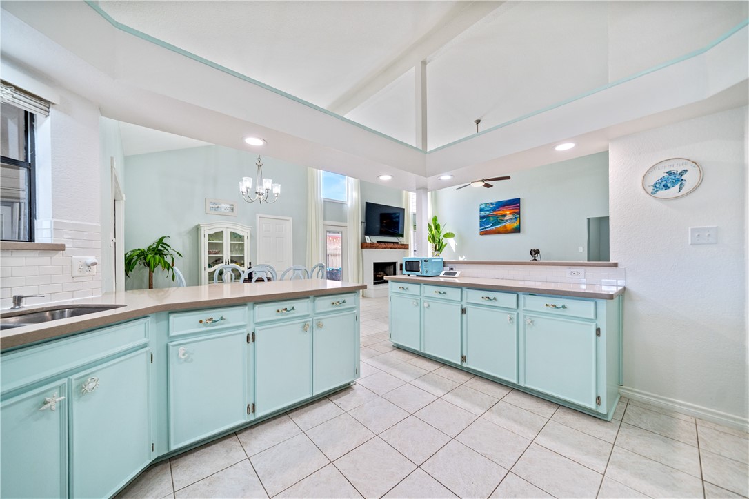 13825 Topsail Street Corpus Christi TX 78418
