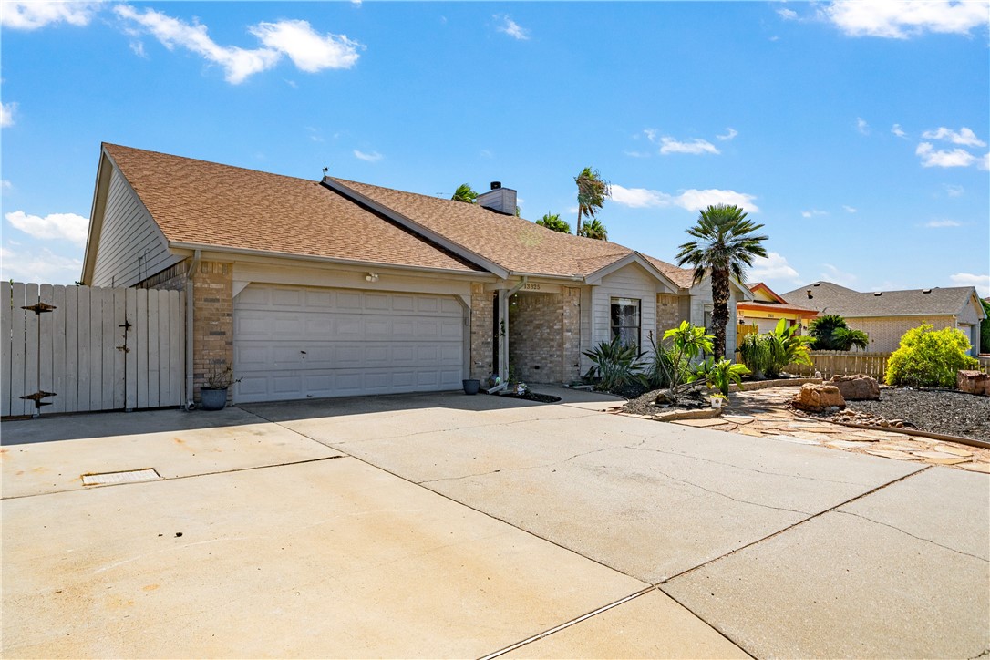 13825 Topsail Street Corpus Christi TX 78418