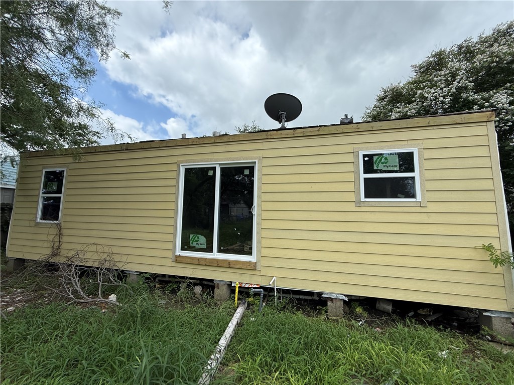 1732 Robin Drive Corpus Christi TX 78415
