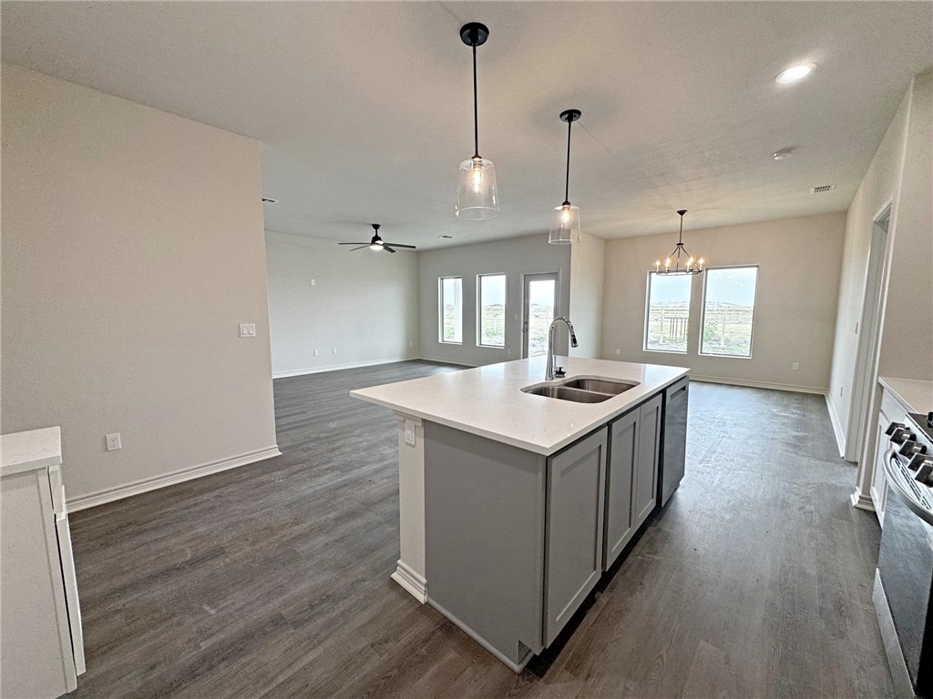 1414 Aegon Corpus Christi TX 78415
