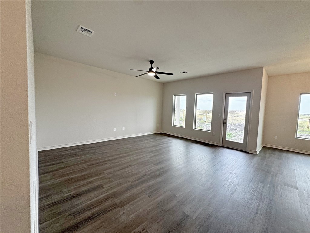 1414 Aegon Corpus Christi TX 78415