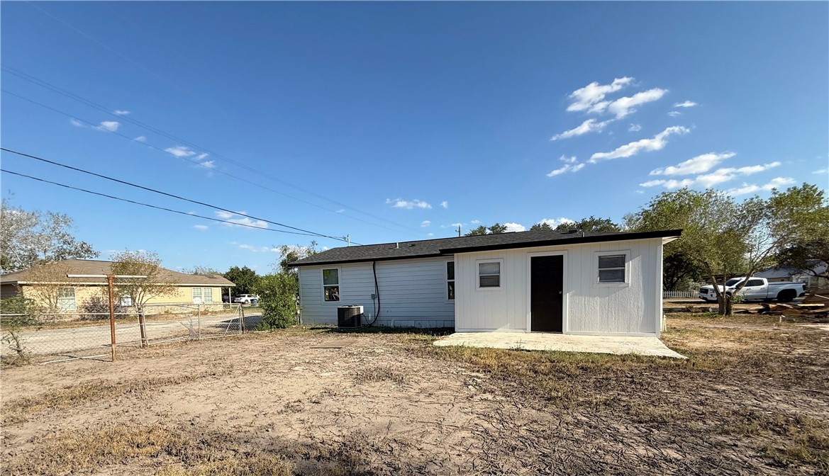 400 Austin Street George West TX 78022