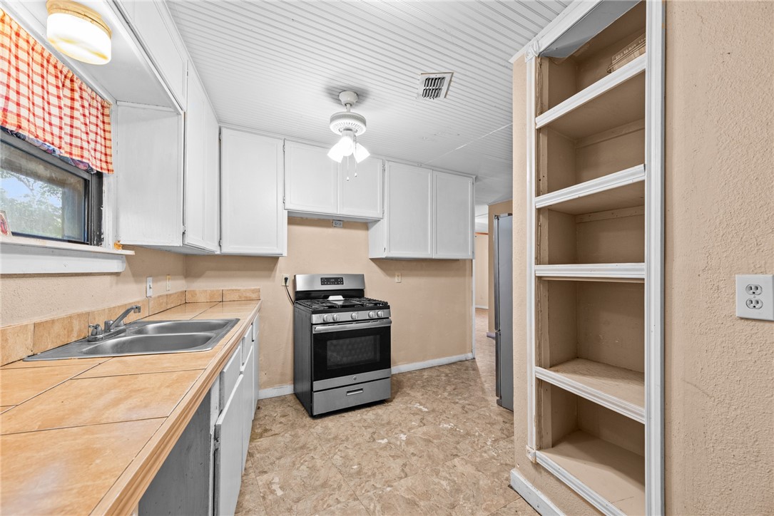 1645 Brentwood Drive Corpus Christi TX 78415