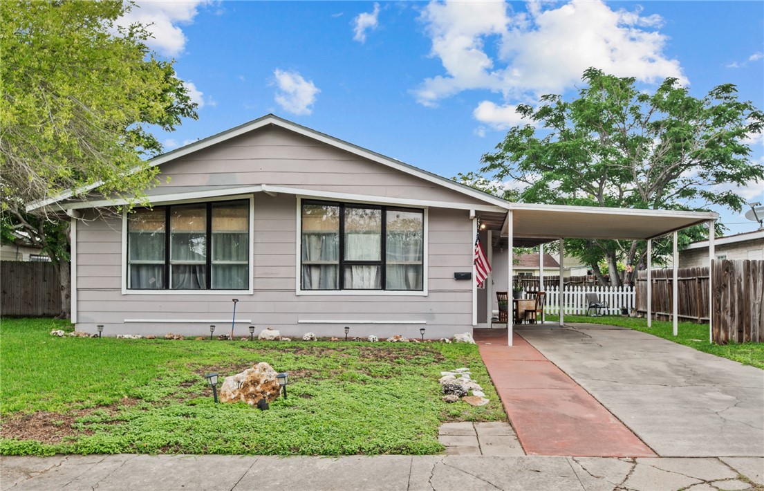 1645 Brentwood Drive Corpus Christi TX 78415