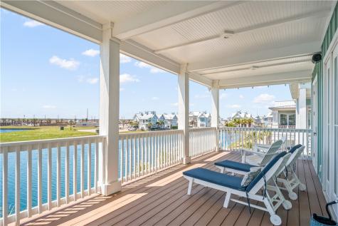 234 Lakeshore Street Port Aransas TX 78373