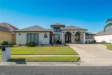 529 Pinehurst Portland TX 78374