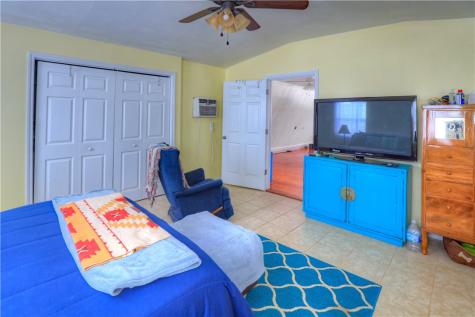 802 Mission Street Rockport TX 78382