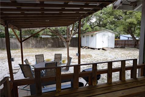 802 Mission Street Rockport TX 78382