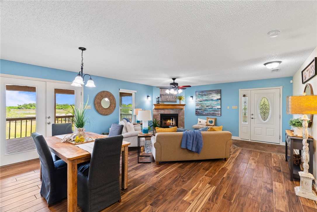 2825 Debra Lane Corpus Christi TX 78418