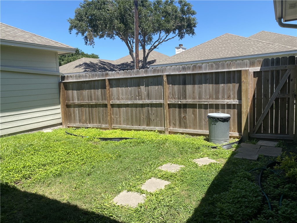 7205 Mansions Dr V3 Corpus Christi TX 78414