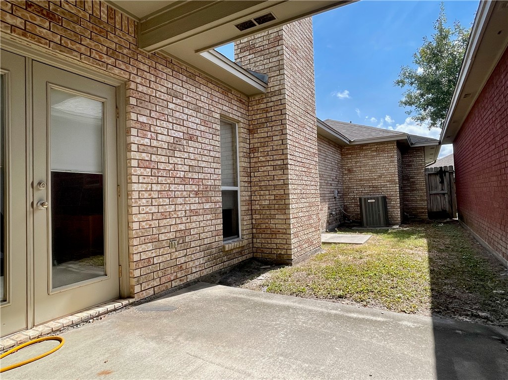 7205 Mansions Dr V3 Corpus Christi TX 78414