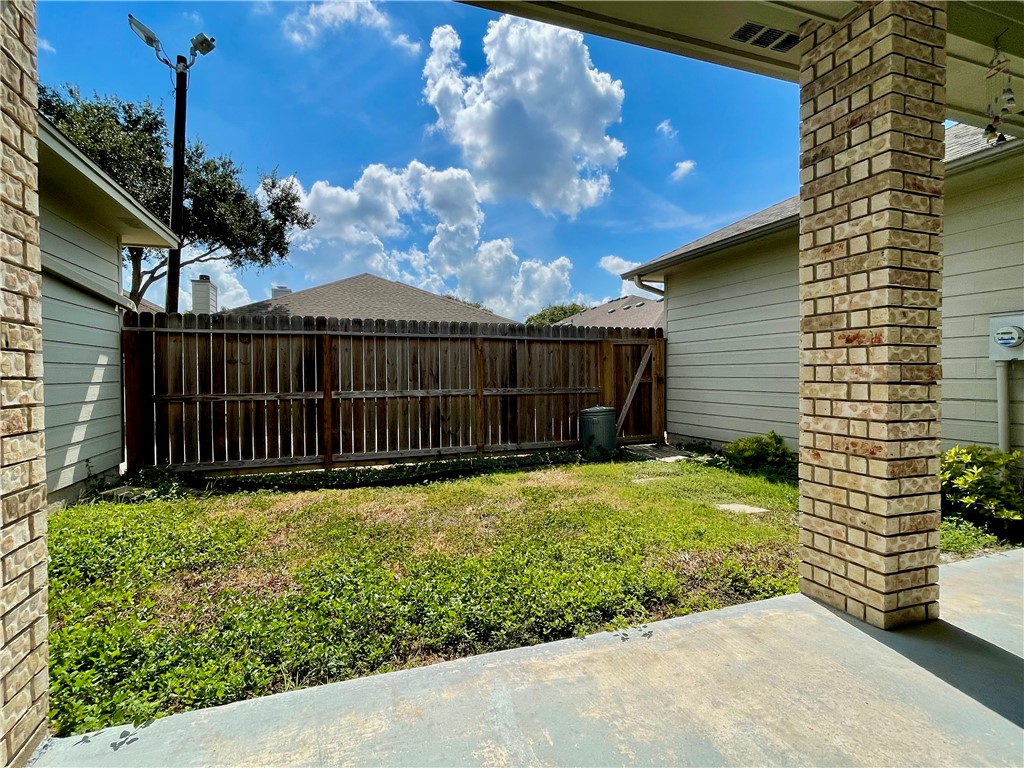 7205 Mansions Dr V3 Corpus Christi TX 78414