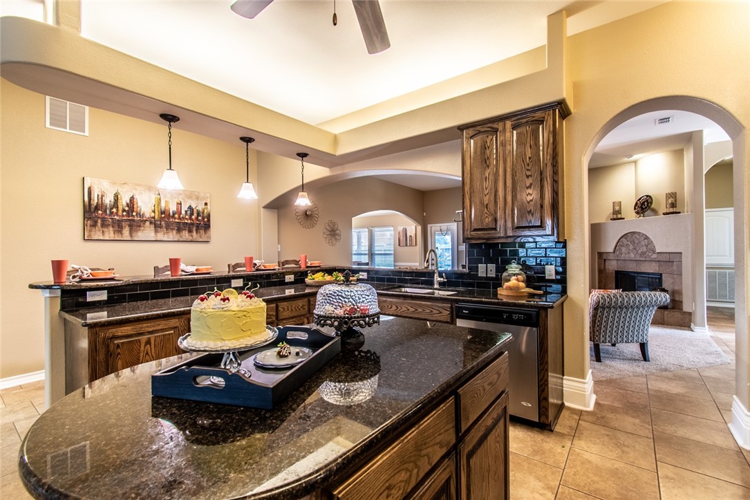 7502 Aborigine Street Corpus Christi TX 78414