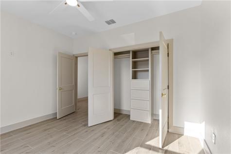 2911 Alice Lane Kingsville TX 78363