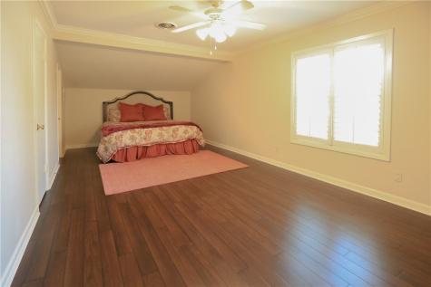 1316 Southwood Street Alice TX 78332