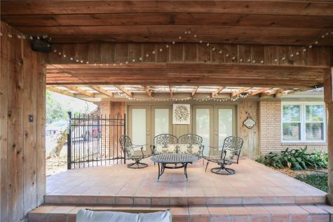 1316 Southwood Street Alice TX 78332
