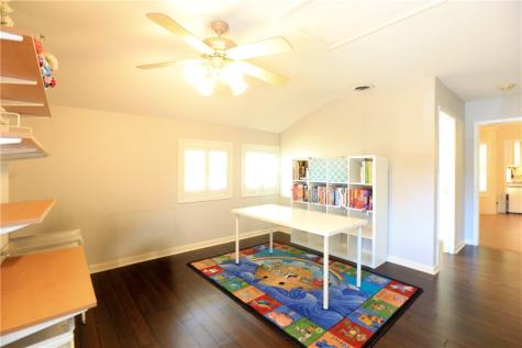 1316 Southwood Street Alice TX 78332