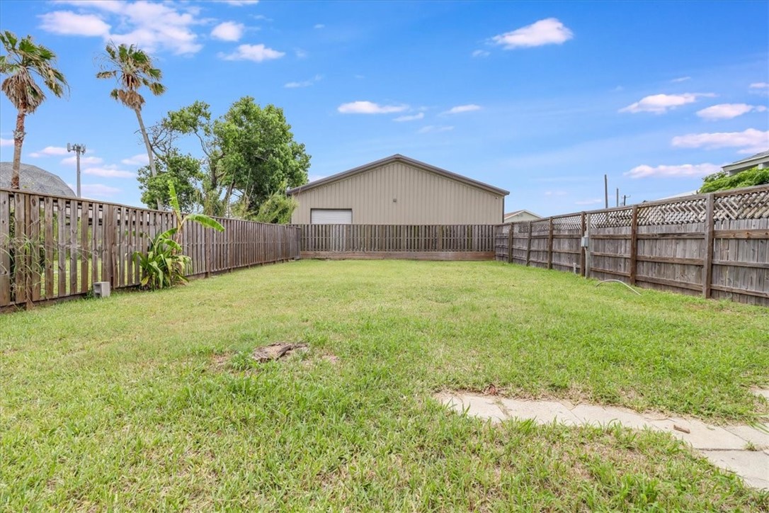 322 Tarrant Avenue Port Aransas TX 78373