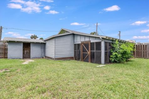 322 Tarrant Avenue Port Aransas TX 78373
