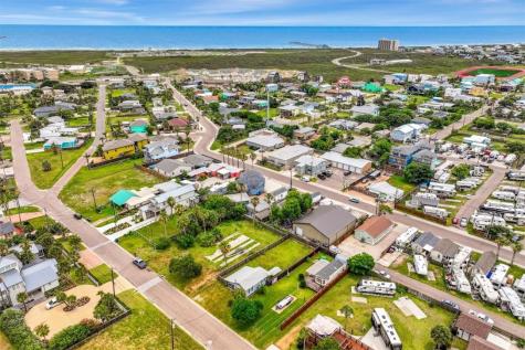 322 Tarrant Avenue Port Aransas TX 78373