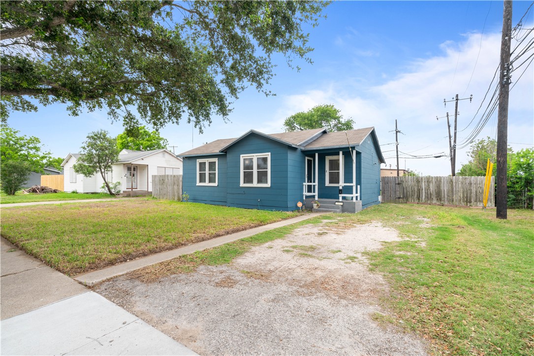 3813 Delphine Street Corpus Christi TX 78415
