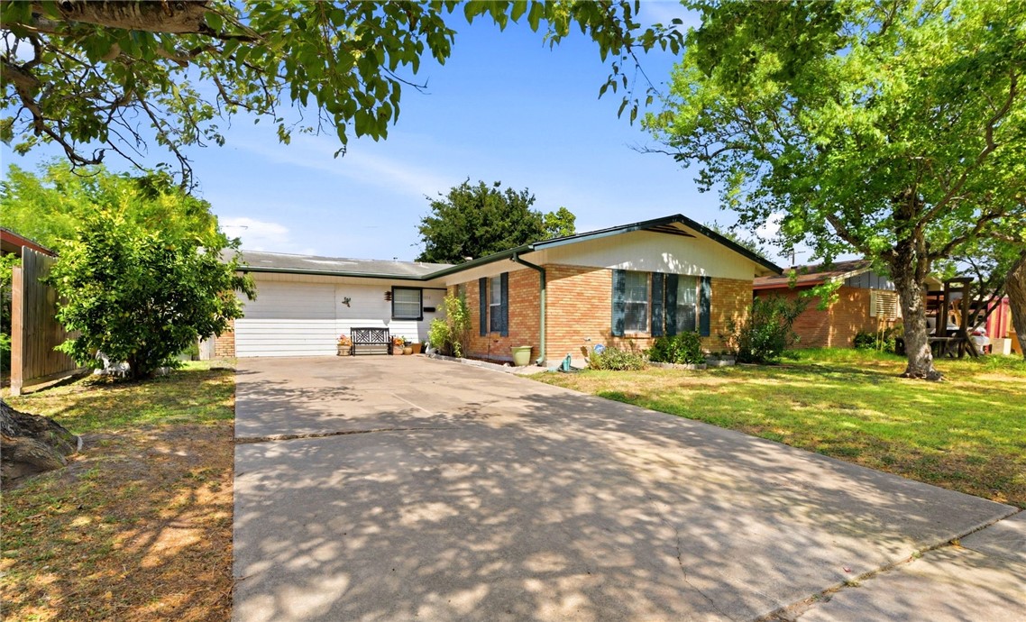 4014 Bradford Drive Corpus Christi TX 78411