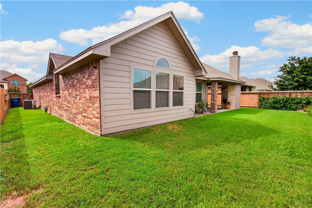 2226 Pajaro Corpus Christi TX 78414