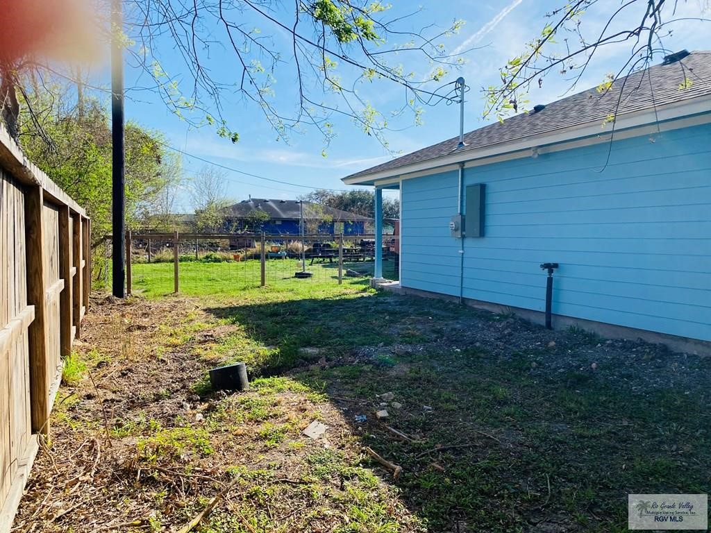 910 Dolores Street Corpus Christi TX 78405