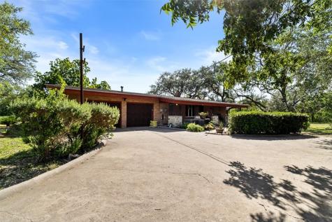 9675 County Road 325 Mathis TX 78368