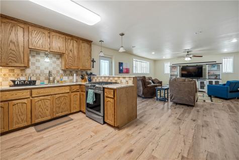 100 Breesport Drive Sandia TX 78383