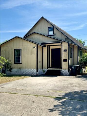 2737 Tarlton Street Corpus Christi TX 78405