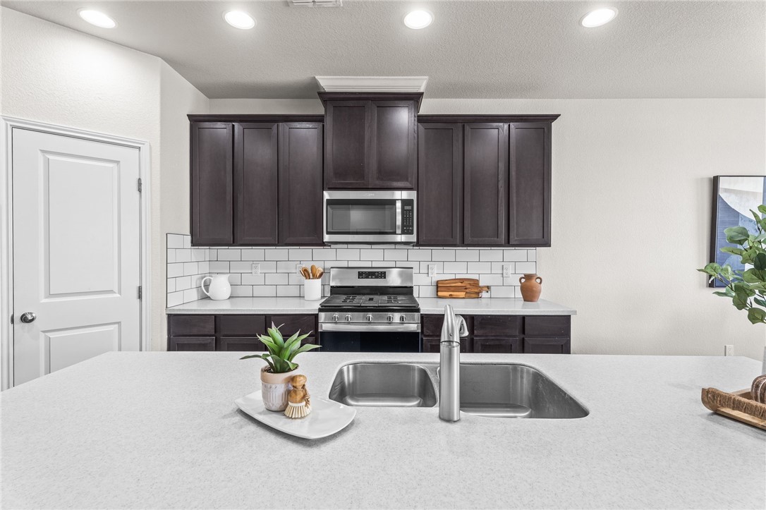 8142 Luz De Luna Street Corpus Christi TX 78414