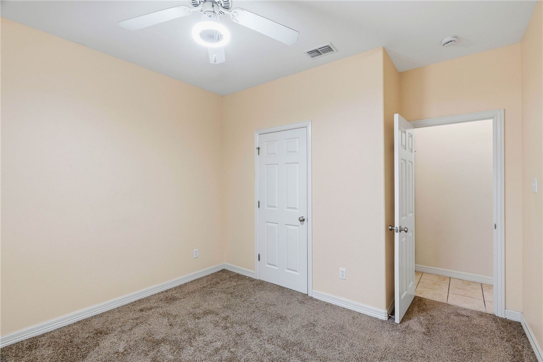 3201 La Rochelle Way Corpus Christi TX 78414