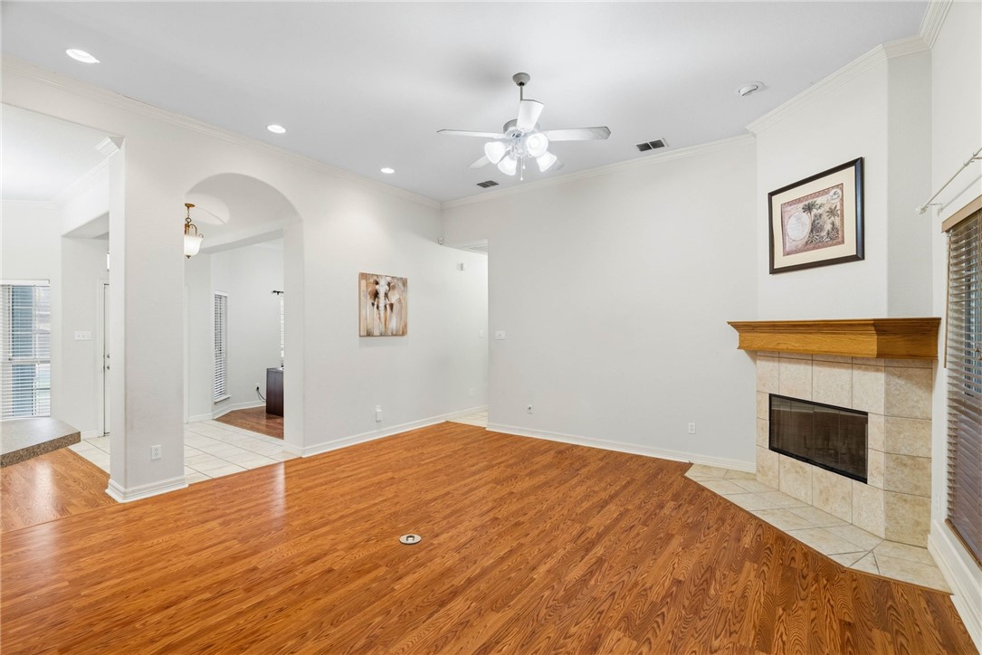 3201 La Rochelle Way Corpus Christi TX 78414