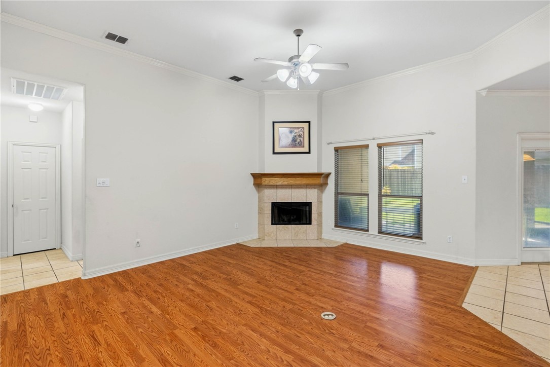 3201 La Rochelle Way Corpus Christi TX 78414