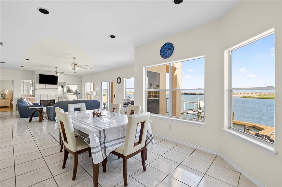 13702 Suntan Avenue Corpus Christi TX 78418