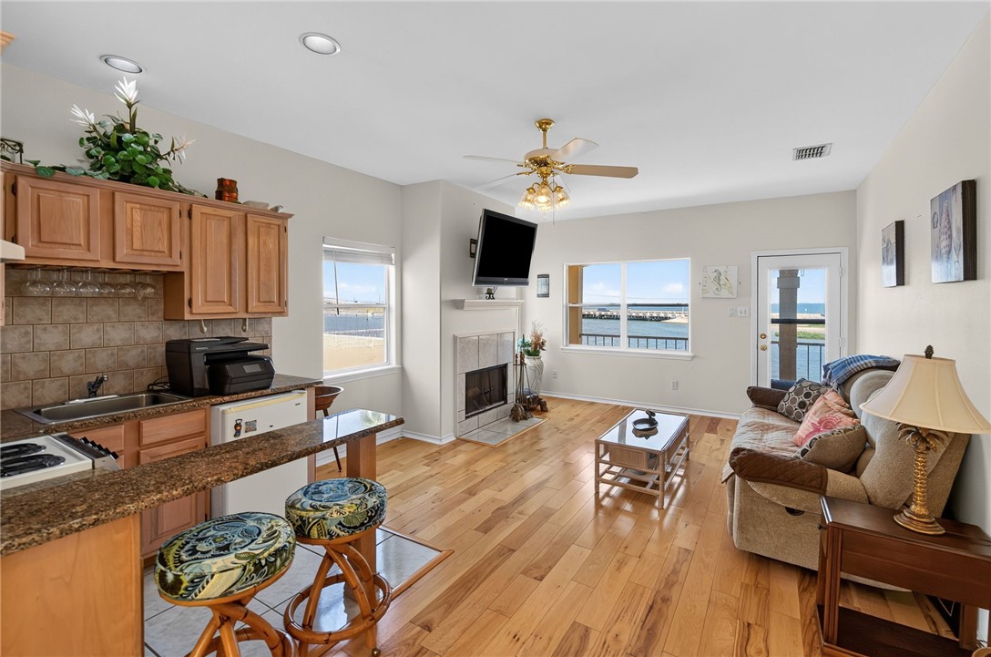 13702 Suntan Avenue Corpus Christi TX 78418