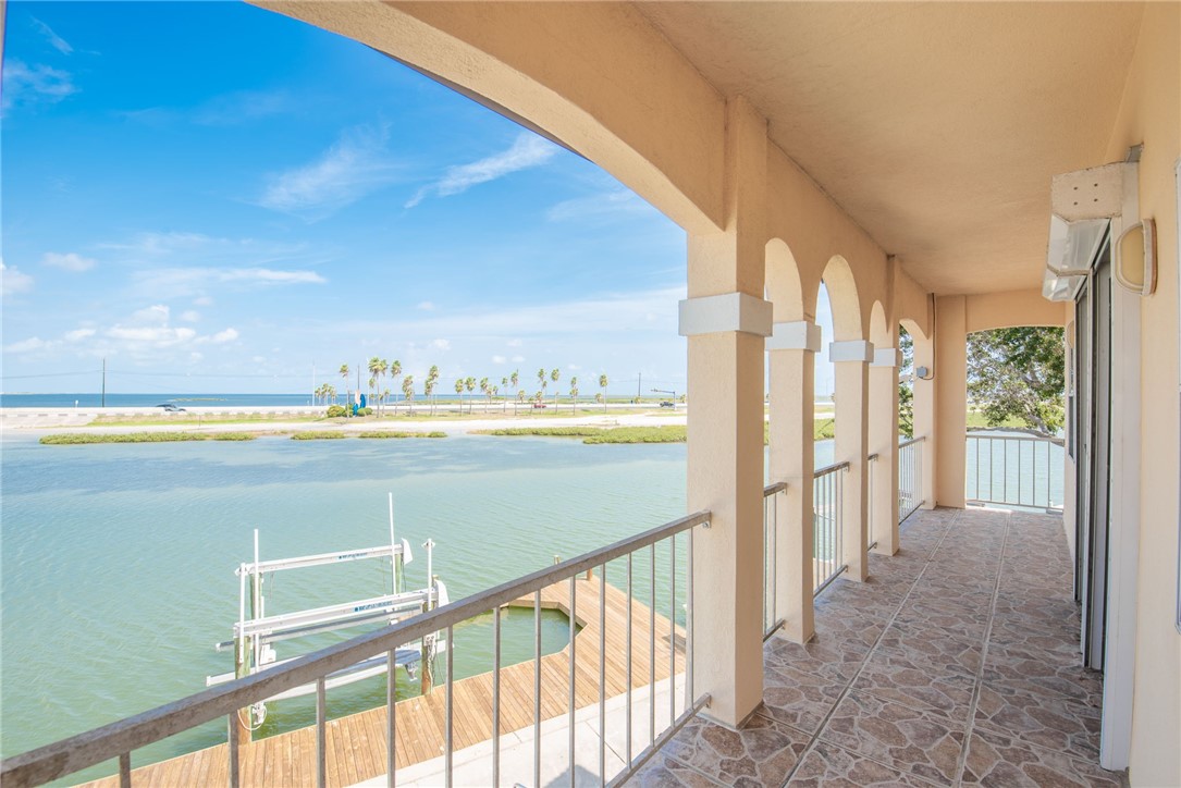 13702 Suntan Avenue Corpus Christi TX 78418
