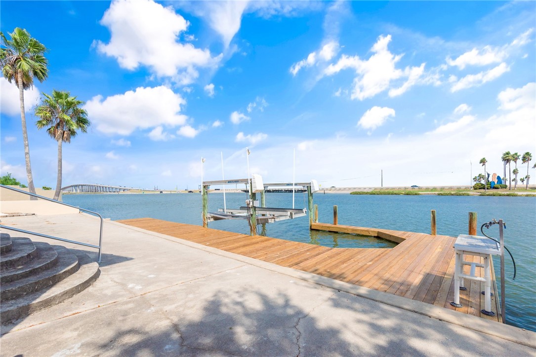 13702 Suntan Avenue Corpus Christi TX 78418