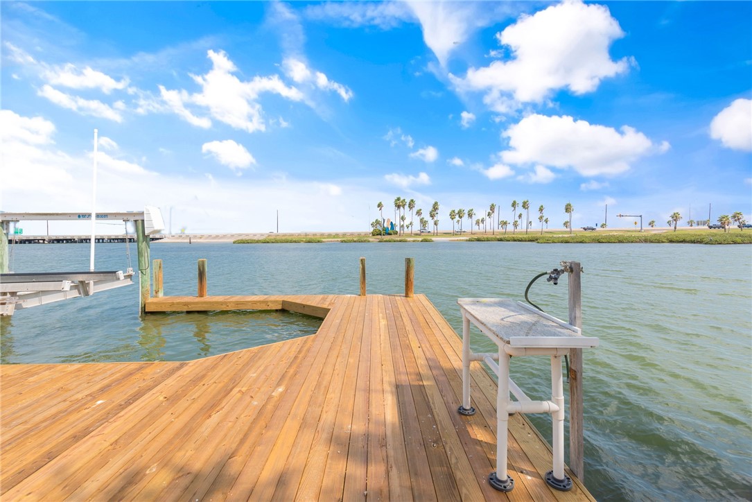 13702 Suntan Avenue Corpus Christi TX 78418