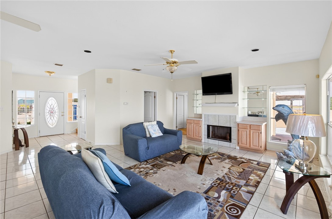 13702 Suntan Avenue Corpus Christi TX 78418