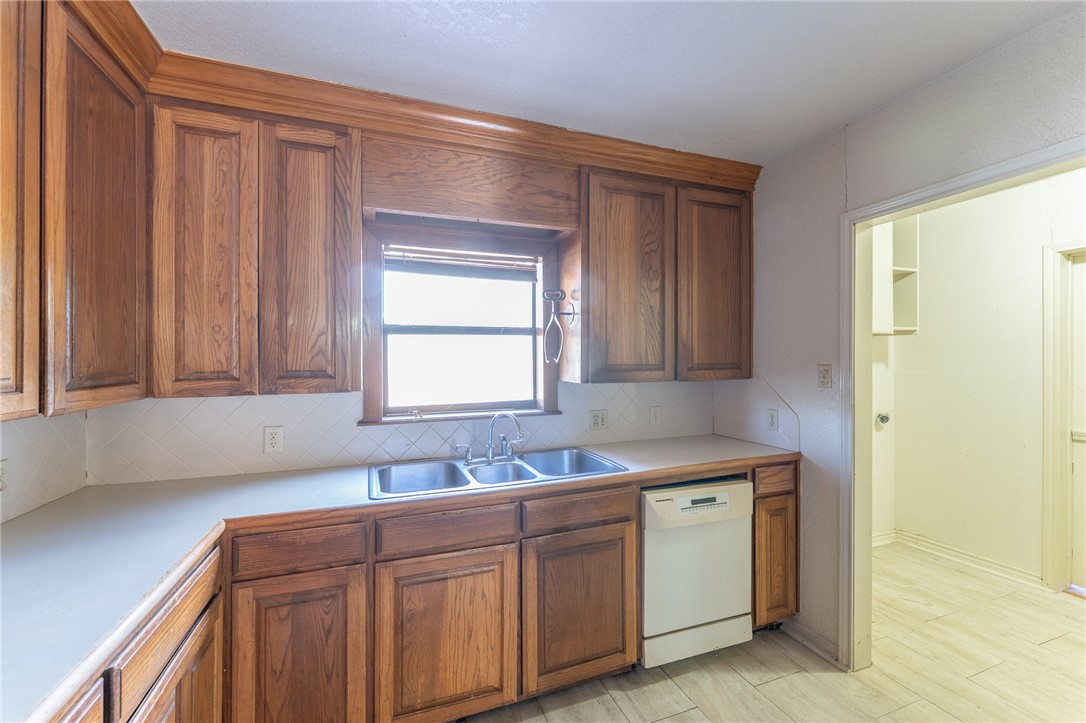 4613 Kirkwood Drive Corpus Christi TX 78415