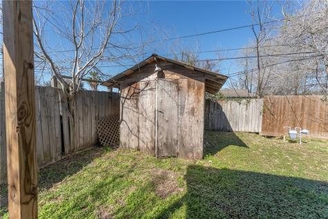 4613 Kirkwood Drive Corpus Christi TX 78415