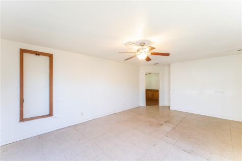 4613 Kirkwood Drive Corpus Christi TX 78415