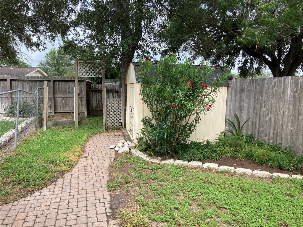 4509 Essex Drive Corpus Christi TX 78413